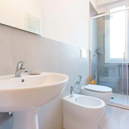 Apartment Cignani Loft - Station, Fair, Center