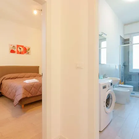 Cignani Loft By Lesdomus - Station, Fair, Center Appartamento