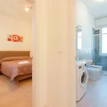 Cignani Loft By Lesdomus - Station, Fair, Center דירה